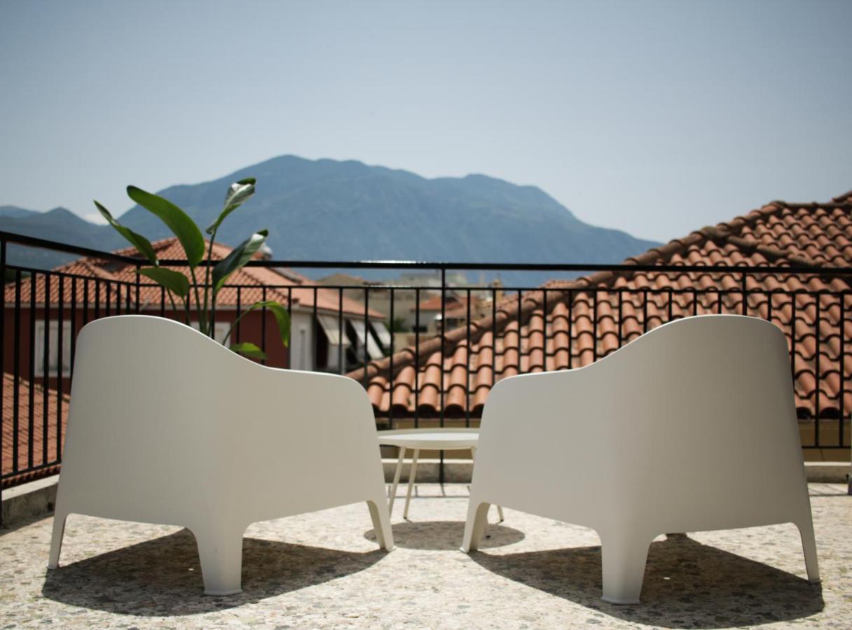 Onos - 2 Bedroom 2 Bathroom Penthouse With Terrace In Old Town 卡拉马塔 外观 照片