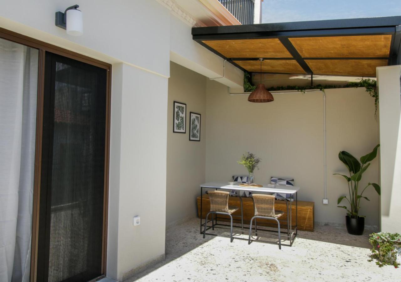 Onos - 2 Bedroom 2 Bathroom Penthouse With Terrace In Old Town 卡拉马塔 外观 照片